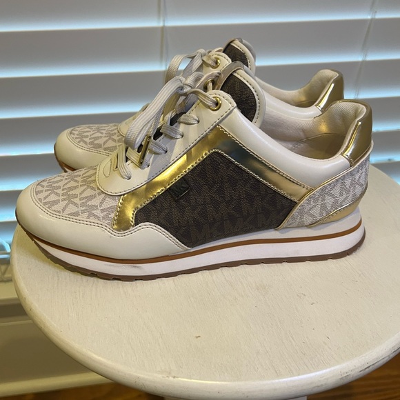 Michael Kors Maddy Two Tone Logo Trainer Natural 7.5 M - Picture 2 of 7